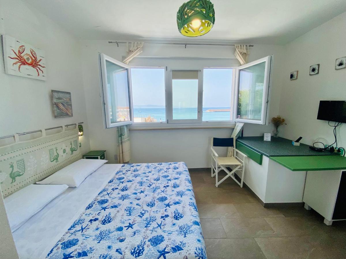 Casetta Al Mare Isola Rossa Exteriér fotografie